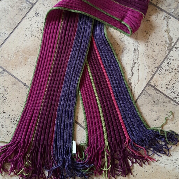 Bundled - Picture 4 of 4