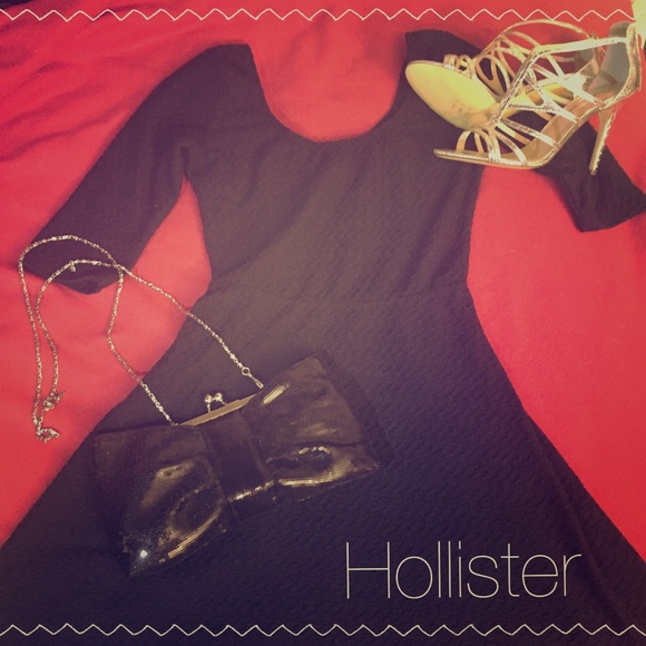 Hollister little black dress ! 🎀
