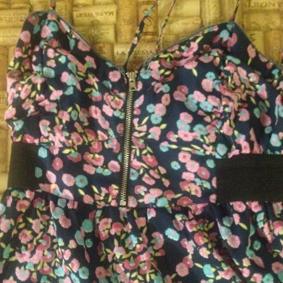 Dress💃 - Picture 3 of 3