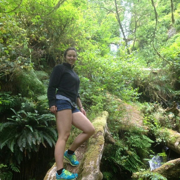 Meet your Posher, Kyla