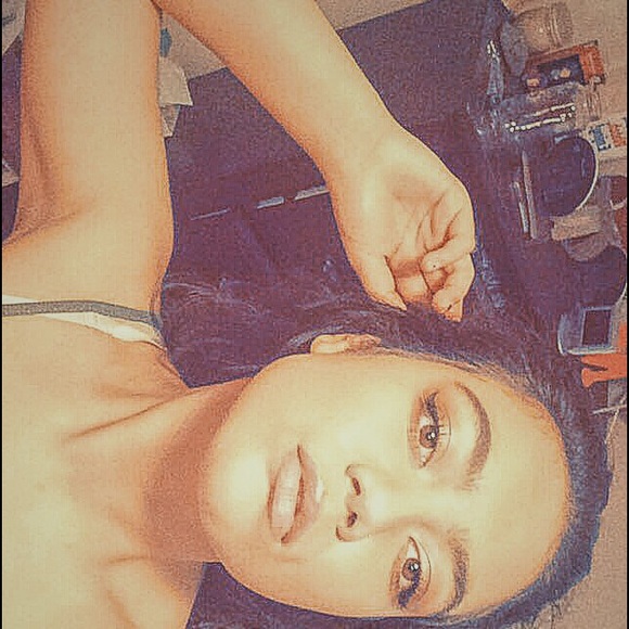 Meet your Posher, Mahayla - Picture 2 of 2