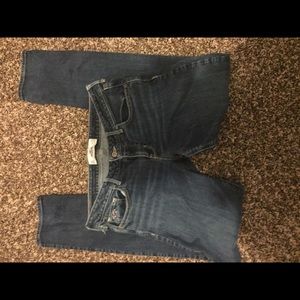 Hollister jeans