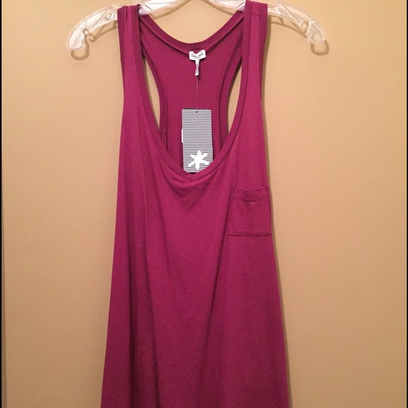 New tank top red XL