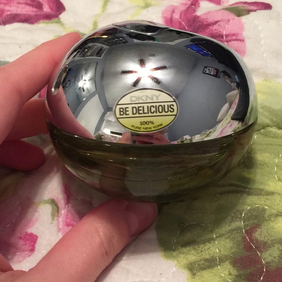 DKNY be delicious perfume