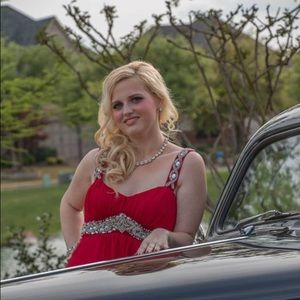 Meet your Posher, Jessica