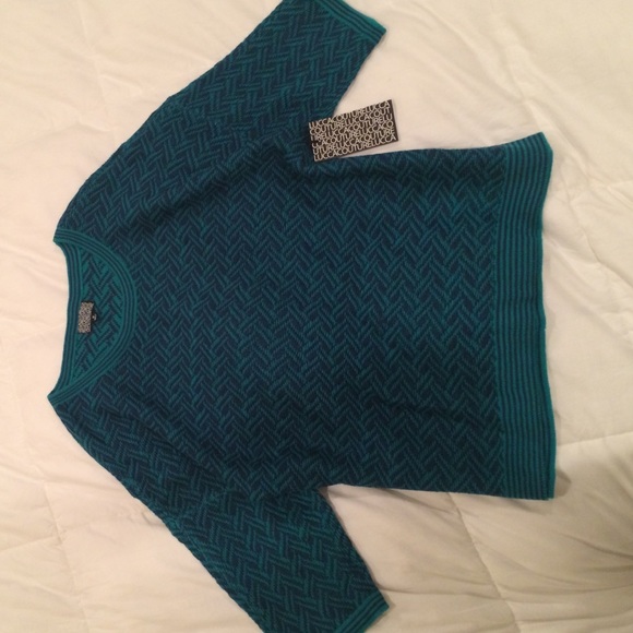 Lucca Couture sweater size M