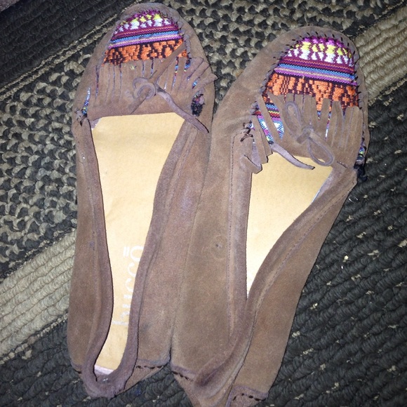 Shoes