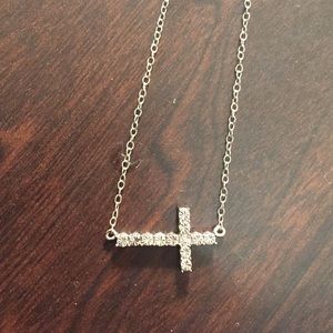 Sterlingsilver and diamond sideways cross necklace