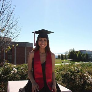 Meet your Posher, Leticia