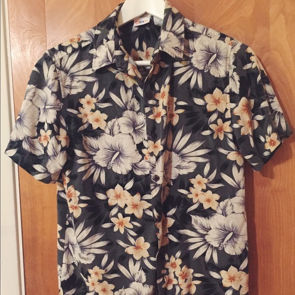 KRU Tropical button down shirt