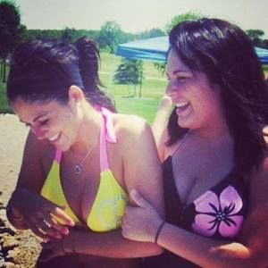 Meet your Posher, Nina