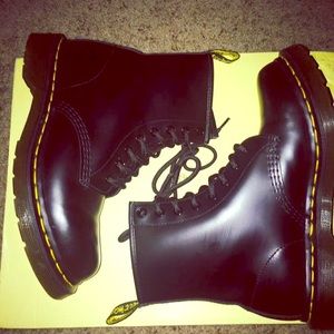 Women's Dr. Martens