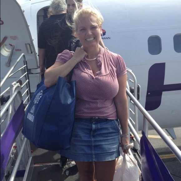 Alohas from Honolulu! - Picture 2 of 4