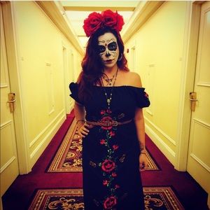 Beautiful Vintage peasant dress Halloween costume