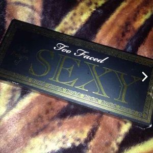 Return of sexy pallet