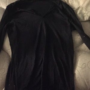 Dark black/navy long sleeved shirt