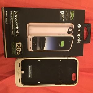 iPhone 6 gold mophie juice pack plus case