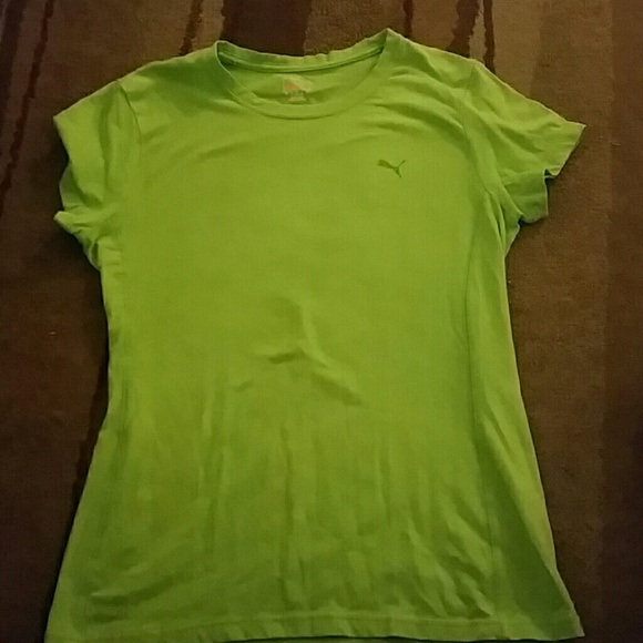 Puma top