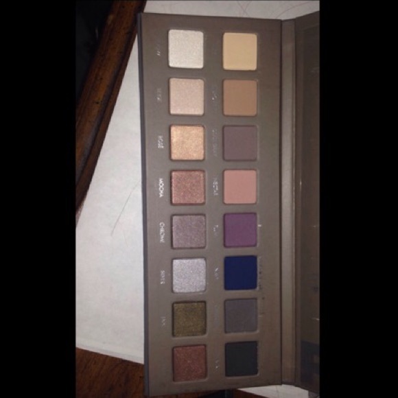 Lorac pro 2 palette - Picture 2 of 3