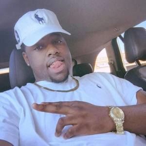 Meet your Posher, Darrius