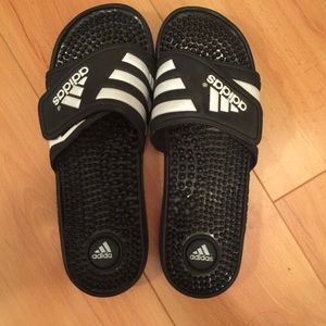 Adidas slippers