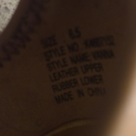 DKNY Vanna Mary Jane price drop today only - Picture 3 of 4