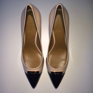 NWOT Coach Patent Leather Mid Heels