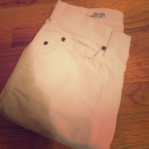 GAP white corduroy legging jeans