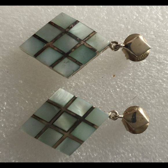 Silver 925 earnings with blue mother perl - Picture 1 of 1