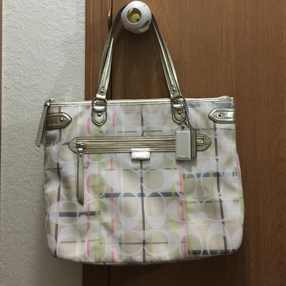 💥Final Sale💥Authentic Coach Tattersall Emma Tote