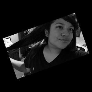 Meet your Posher, Dennisa