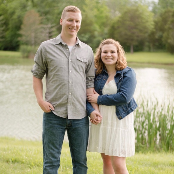 Meet your Posher, Jessica - Picture 1 of 1