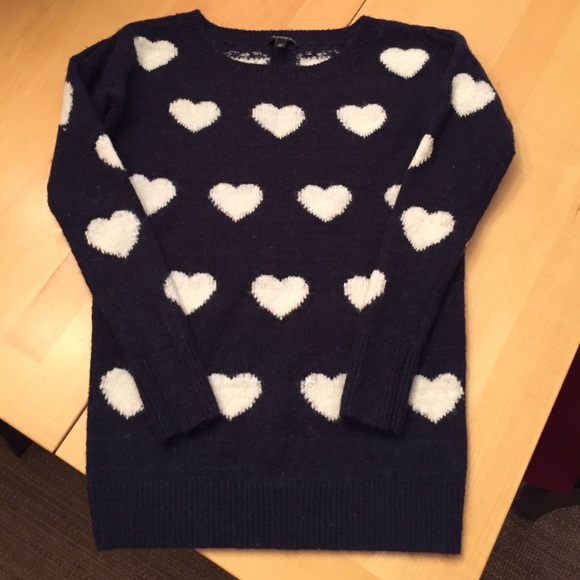 Express heart sweater, XS