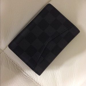 Mens LV wallet