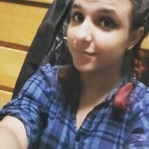 Meet your Posher, Becca