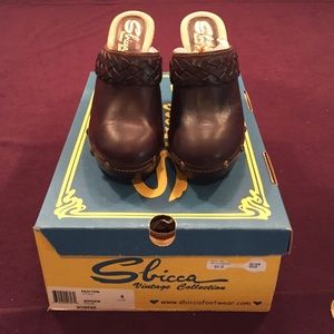 NWT Brown Leather Clogs by Sbicca.