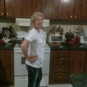 Meet your Posher, Glenda