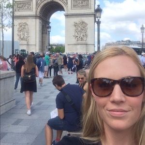 Meet your Posher, Julia