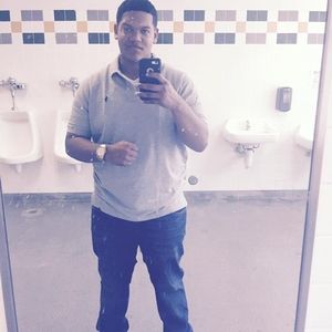 Meet your Posher, Jonathan