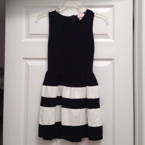 Adorable black and white dress