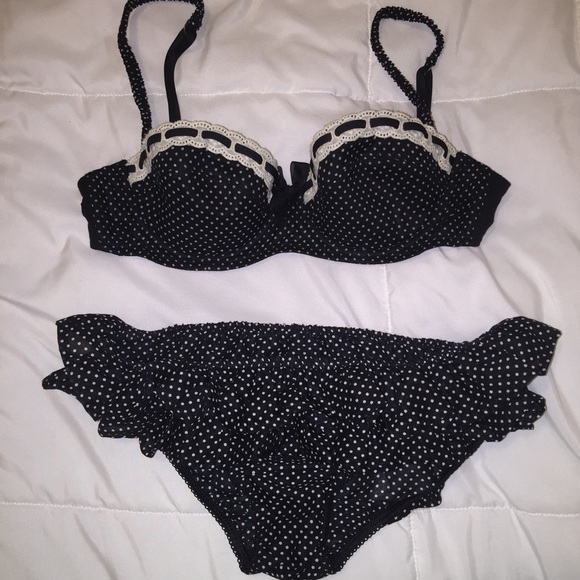 Victoria's Secret PINK Lingerie Set 34A/XS