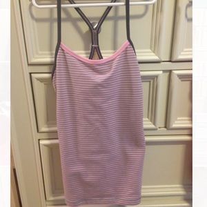 Lululemon tank!