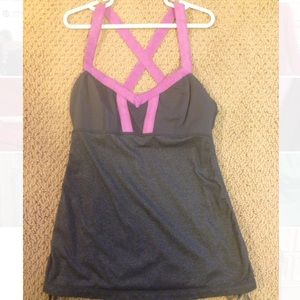 Lululemon tank!