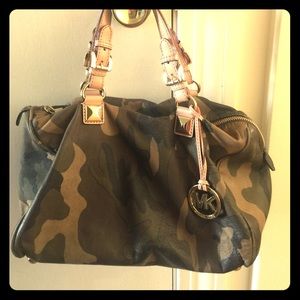 Authentic Camouflage MK bag!