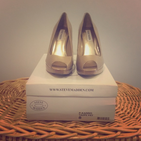 Steve Madden Karro Heels