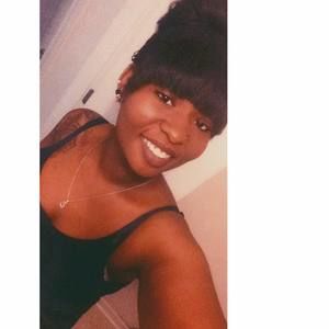 Meet your Posher, Kendra