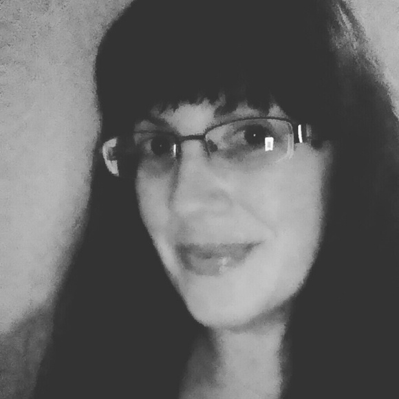 Meet your Posher, Sarah - Picture 6 of 6