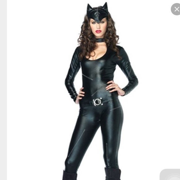 Cat Woman costume!!