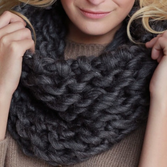 SOLD Chunky Braided Infinity Scarf - Picture 3 of 4