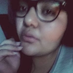 Meet your Posher, Dalia